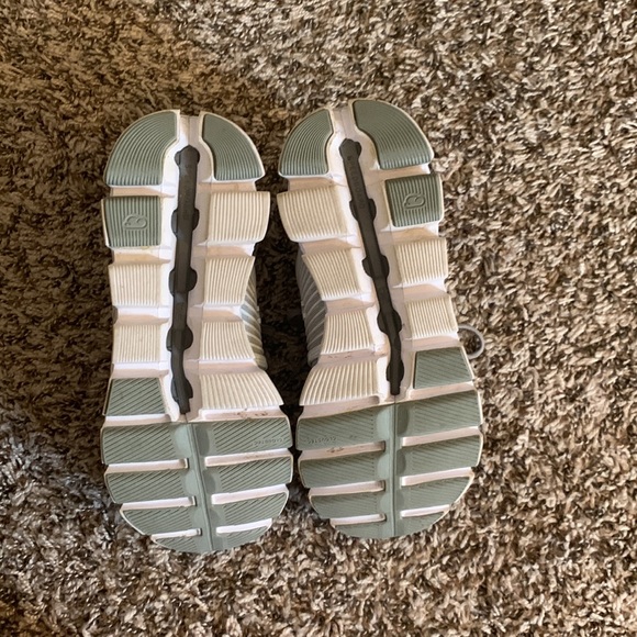 Lightly worn and perfect condition - Picture 5 of 5